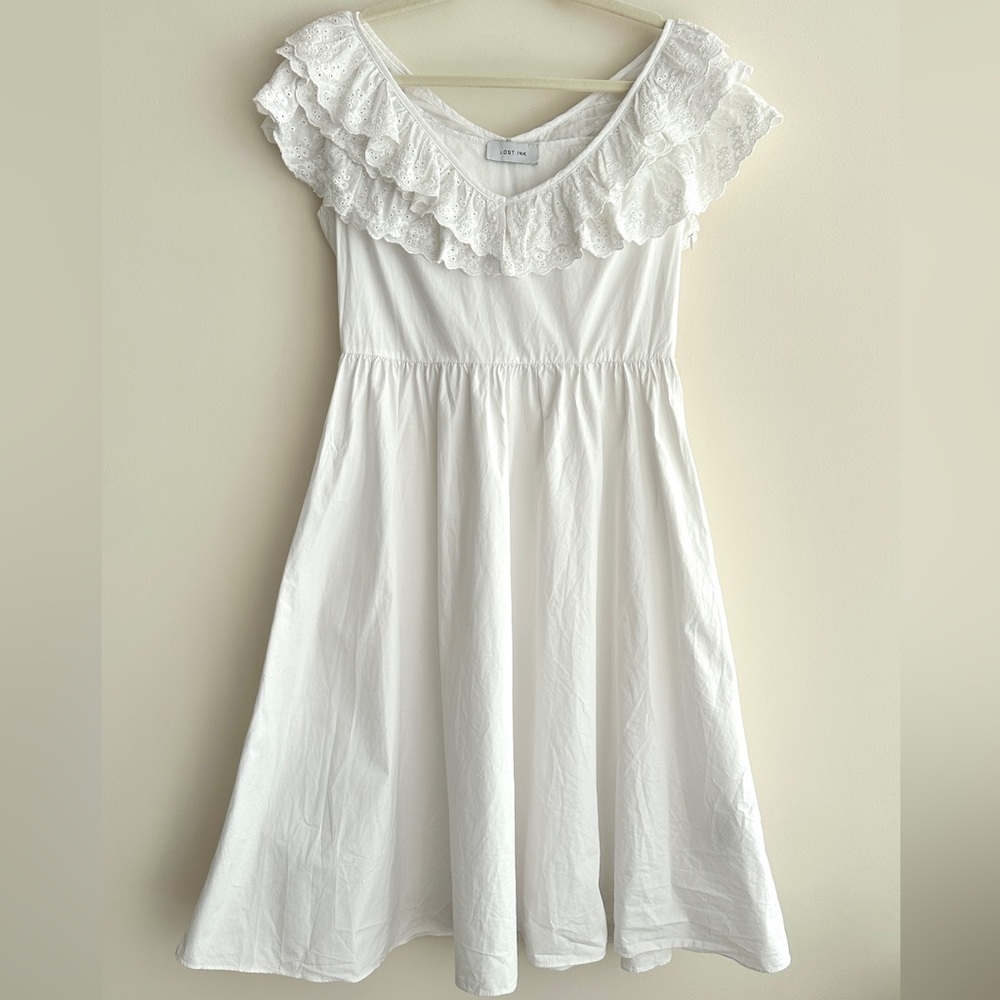 LOST INK White Crochet Lace Ruffle A-Line Dress, Size Medium, Bridal Dress